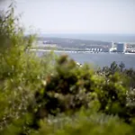 Ha Mar Ao Luar Affittacamere 4*